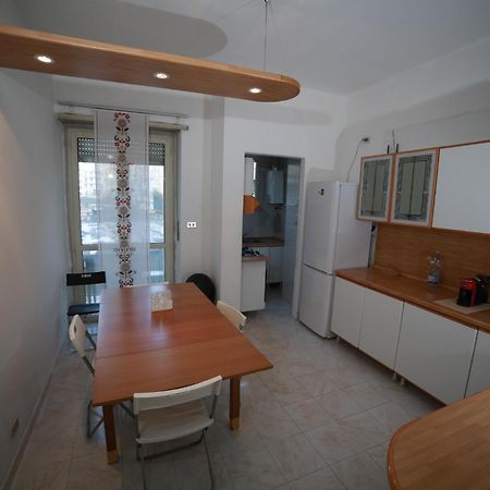 Albergue Cozyneat Hub Turín Exterior foto